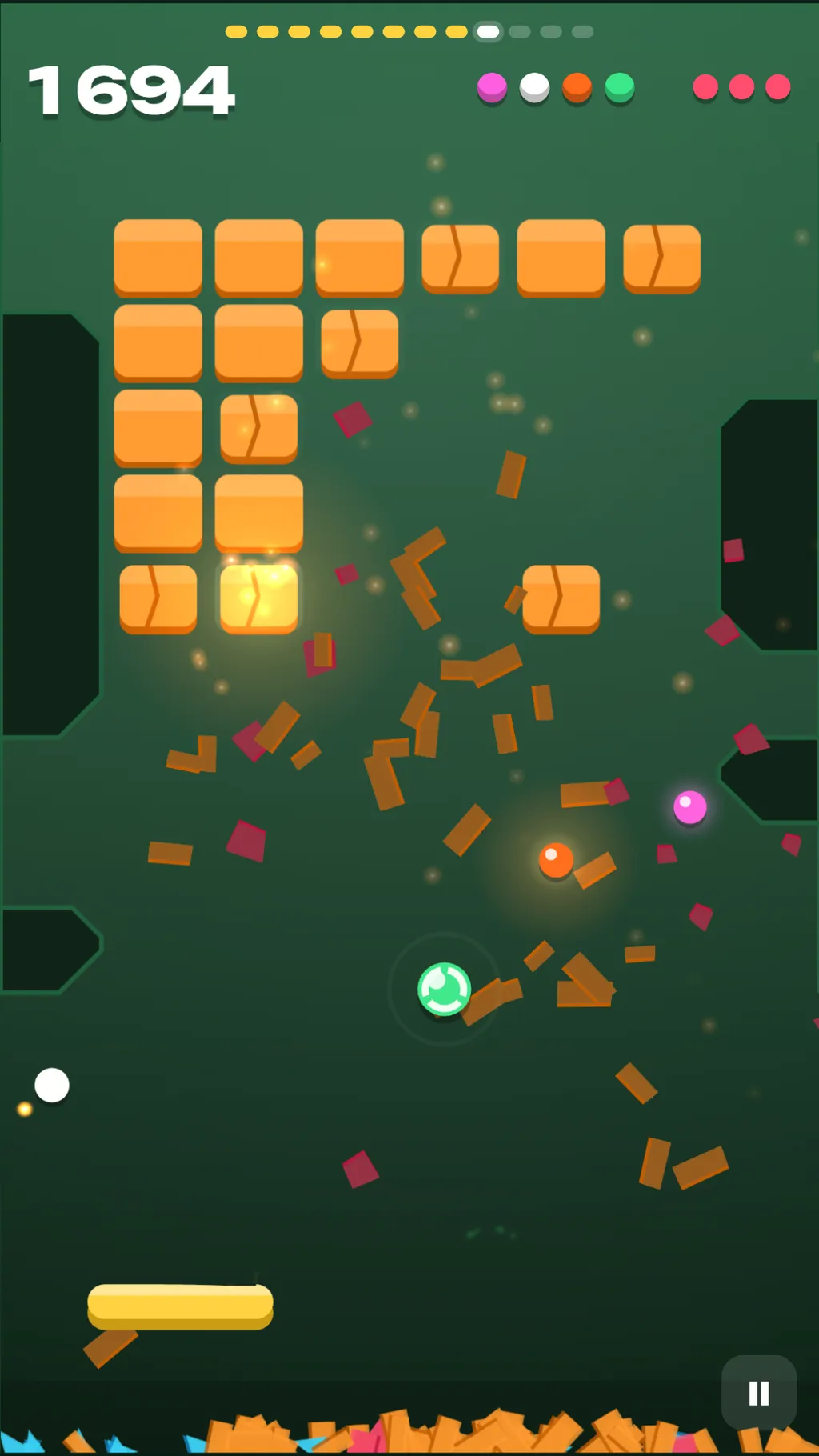 Smash Deep: a floor with ledges that trap a ball